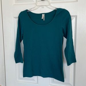 NEW- Frenchi Forest Green Knit 3/4 Sleeve Scoop Neck Top